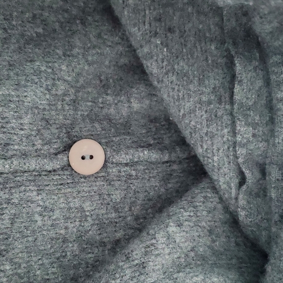 Wool Buttoned Sweater - Picture 6 of 6